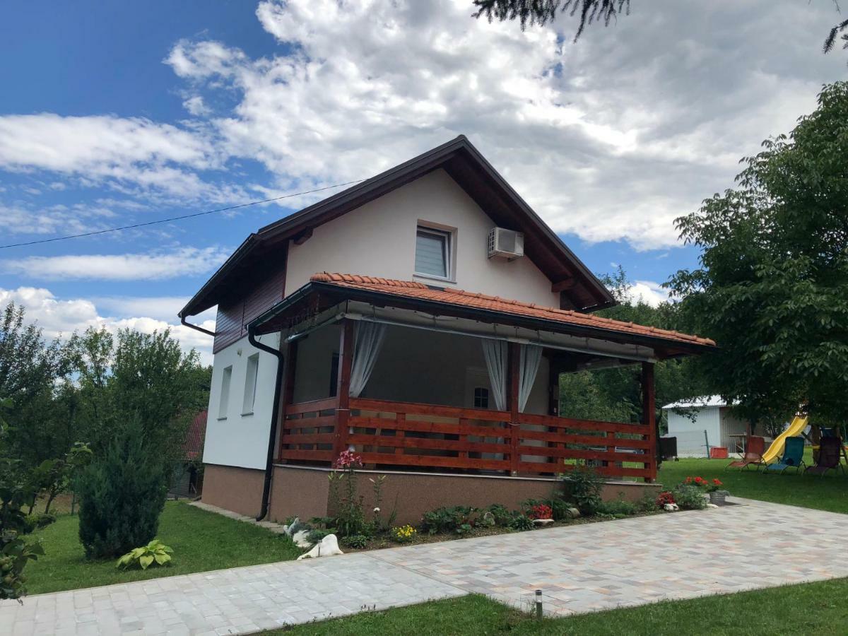 D.I.M. Holiday House Villa Selište Drežničko Buitenkant foto